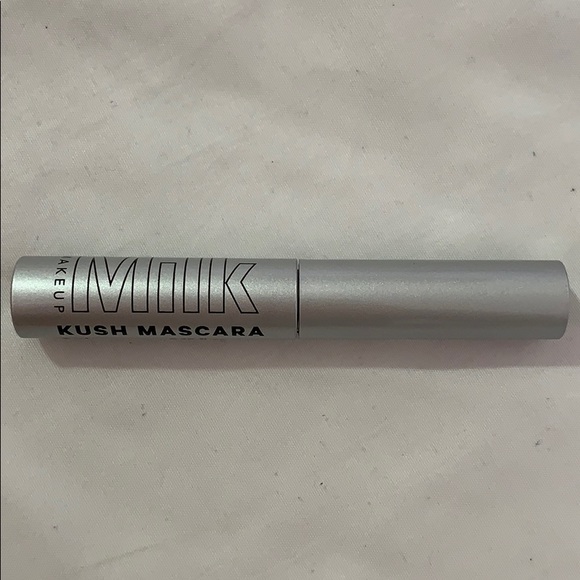 Milk Makeup Set - Picture 6 of 7